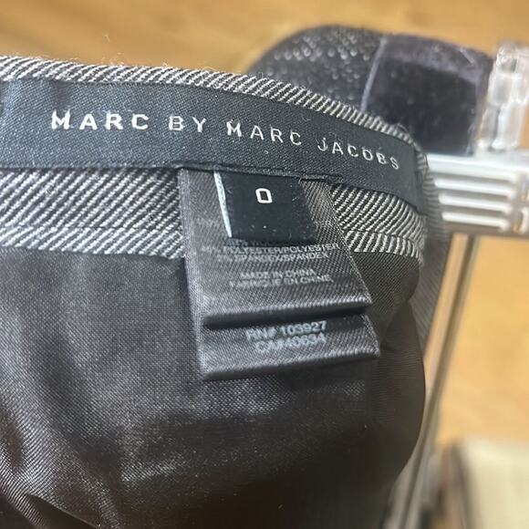 MARC BY MARC JACOBS KNEE LENGTH WOOL BLEND SKIRT SIZE 0 - Picture 5 of 11
